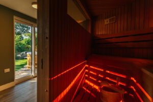 Custom-built sauna by Nooth, Cornwall